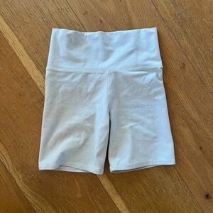 Vuori Women's Clean Elevation Bike Shorts